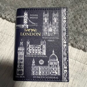 London Themed card Holder